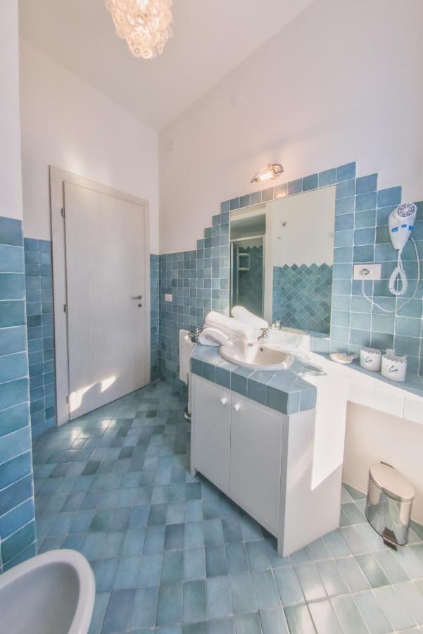 B&B Da Nicoletta San Pantaleo Buitenkant foto