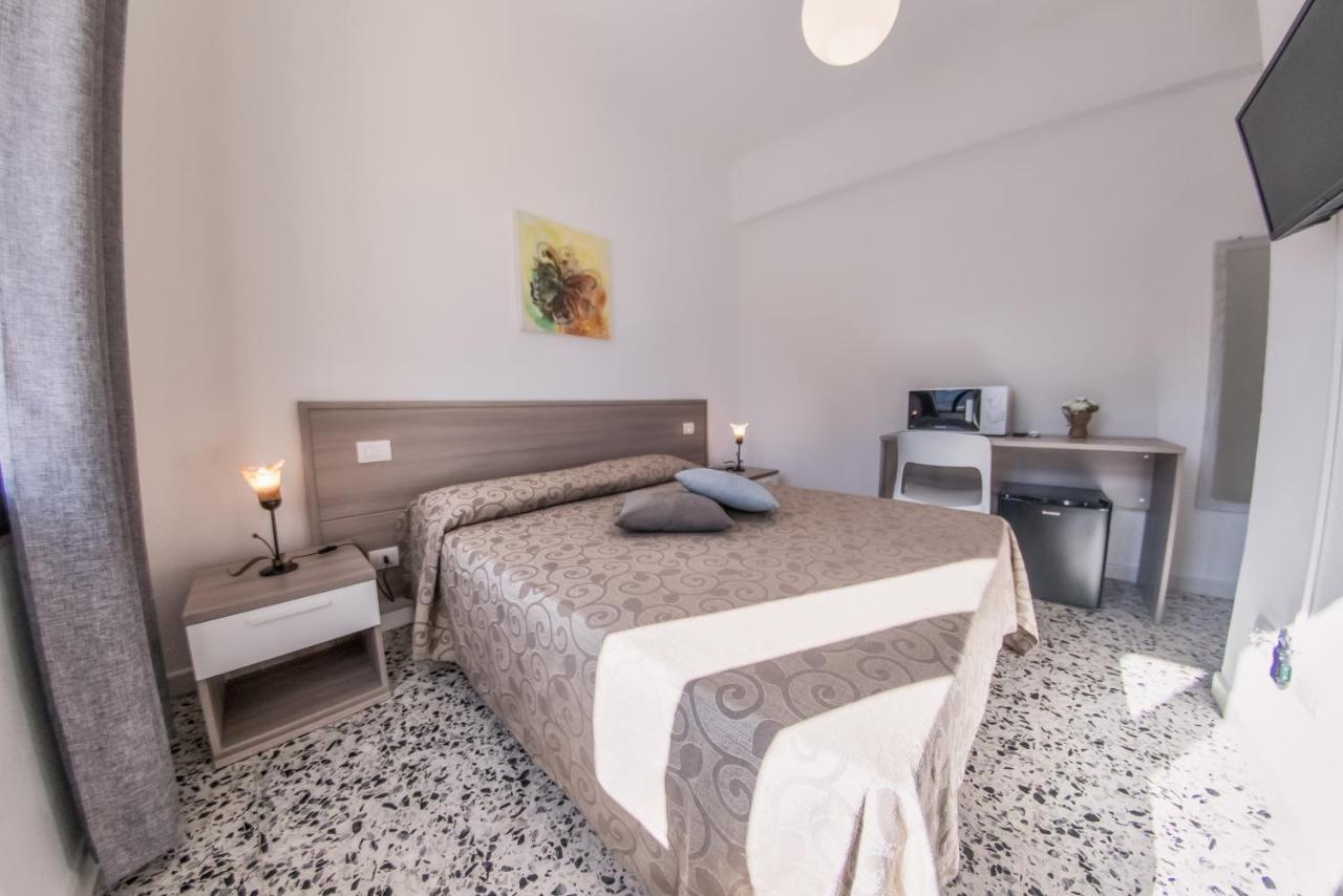 B&B Da Nicoletta San Pantaleo Buitenkant foto
